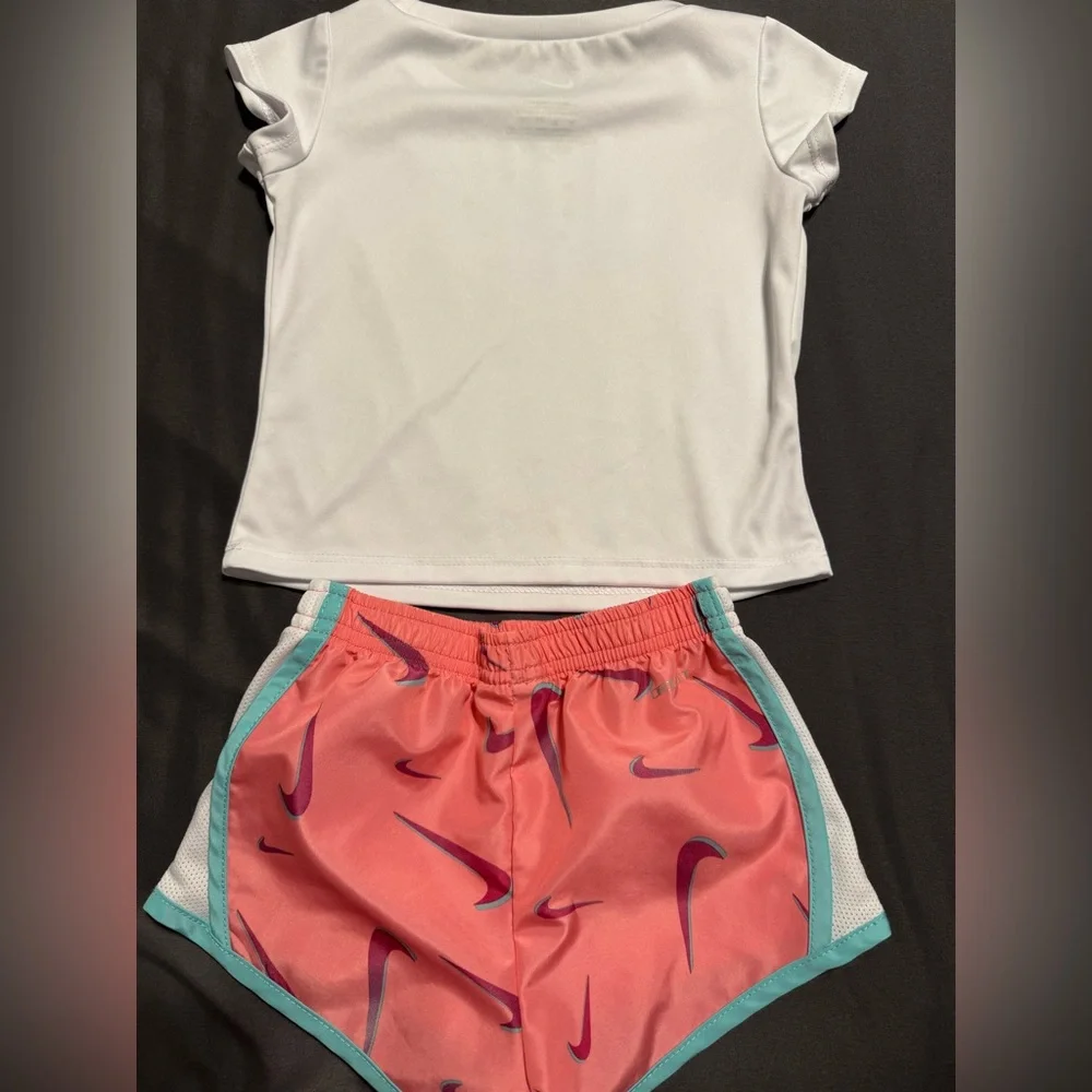 Toddler Nike Dri fit Temo Set - Picture 6 of 6